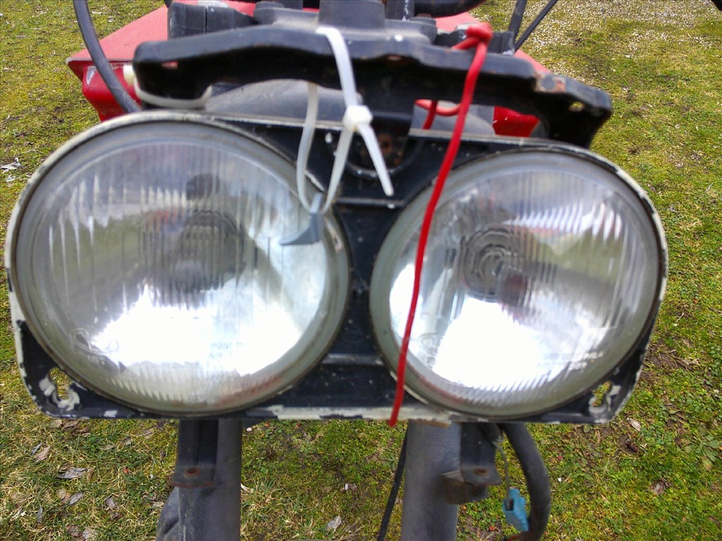 GARELLI 125 CM3-ES CSUPASZ FŐVÁZ MOTORBLOKK ,ÉS PAPIROK NÉLKŰL OLCSÓN 70. kép