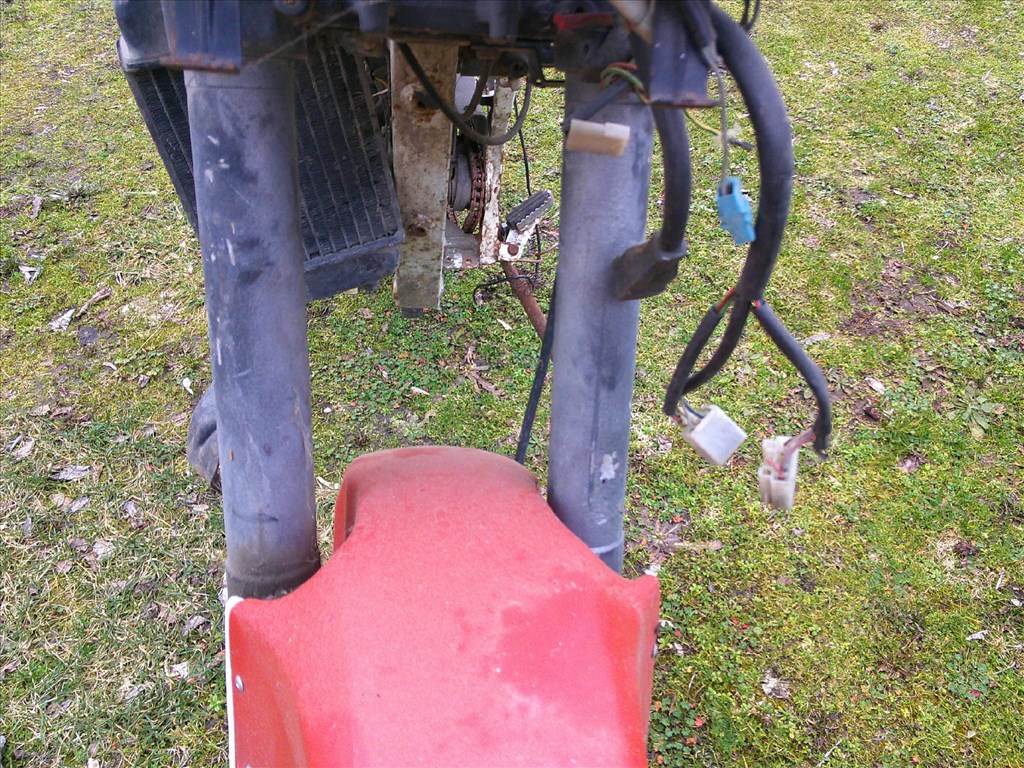 GARELLI 125 CM3-ES CSUPASZ FŐVÁZ MOTORBLOKK ,ÉS PAPIROK NÉLKŰL OLCSÓN 73. kép