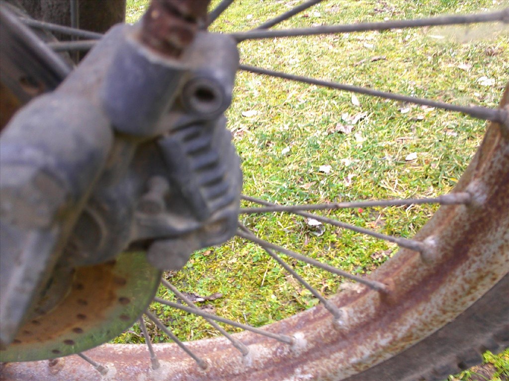 GARELLI 125 CM3-ES CSUPASZ FŐVÁZ MOTORBLOKK ,ÉS PAPIROK NÉLKŰL OLCSÓN 77. kép