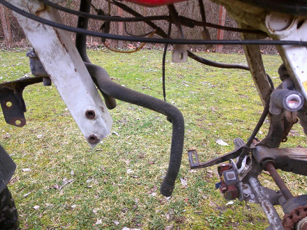 GARELLI 125 CM3-ES CSUPASZ FŐVÁZ MOTORBLOKK ,ÉS PAPIROK NÉLKŰL OLCSÓN 83. kép