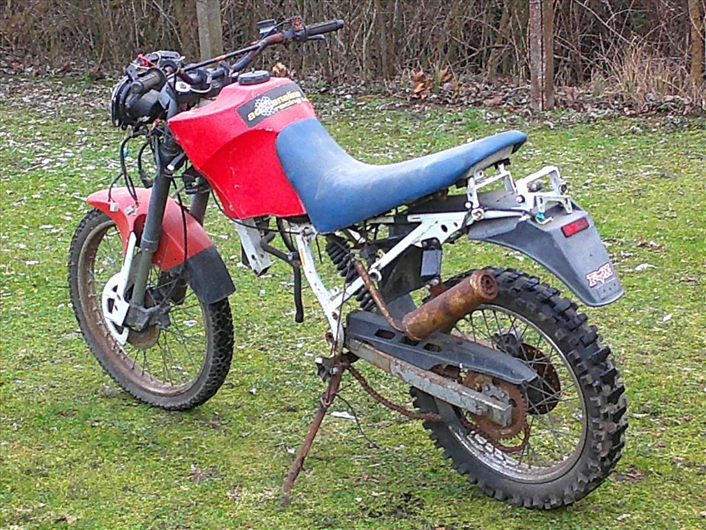 GARELLI 125 CM3-ES CSUPASZ FŐVÁZ MOTORBLOKK ,ÉS PAPIROK NÉLKŰL OLCSÓN 95. kép