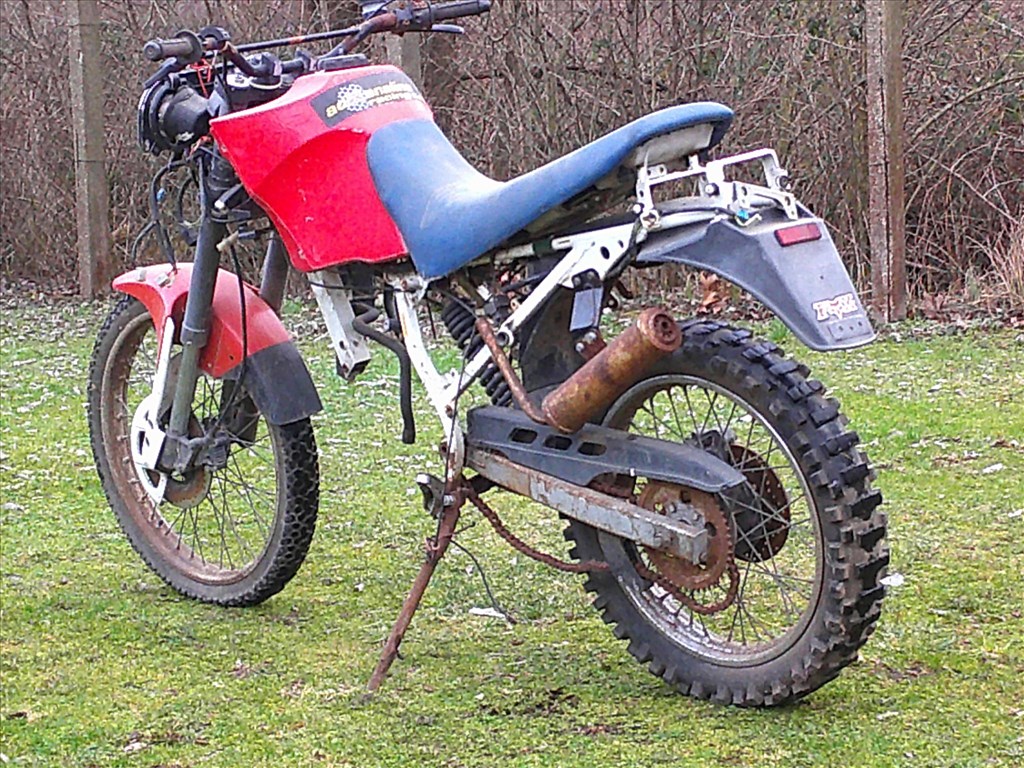 GARELLI 125 CM3-ES CSUPASZ FŐVÁZ MOTORBLOKK ,ÉS PAPIROK NÉLKŰL OLCSÓN 98. kép
