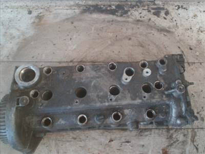 FIAT STILO 01.09-06.12 Vezérműtengelyház vezérművel