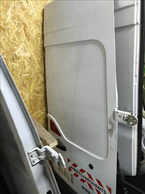 Renault Master bal hátsó ajtó 