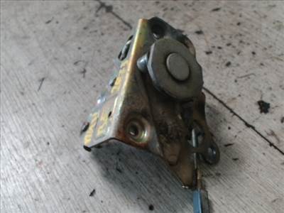 LADA 2105 Bal első ajtó zárszerkezet mechanikus