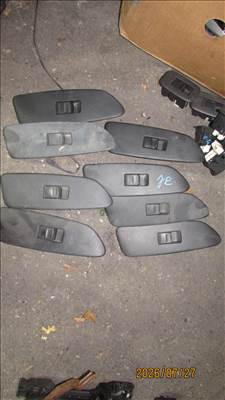 Toyota Auris (E150) (2007-2013) jobb első ablakemelő kapcsoló 74231-02530