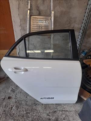 Kia rio jobb hátsó ajtó 