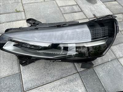 Renault Clio V bal elso lampa 260600149r