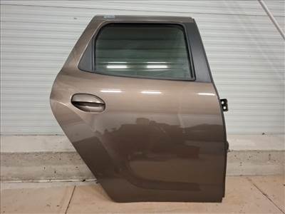 Dacia duster (HM) jobb hátsó ajtó