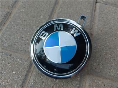 BMW 1-es sorozat E81,E87 csomagtérajtó nyitó kar, mikrokapcsoló, kilincs