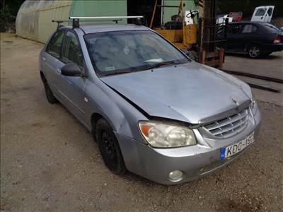 Kia Cerato (LD) bontott alkatrészei