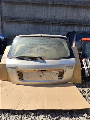 Fiat Stilo csomagtérajtó 