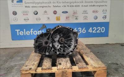 Ford S-Max 2,0TDCI AG9R-7002 UCF bontott váltó