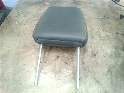 JEEP Cherokee Liberty 2007-2012 Fejtámla bal első