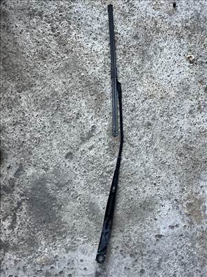 Volkswagen Passat B8 Jobb ablaktörlő kar 3G1955410