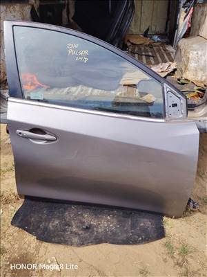 Nissan Pulsar (C13) Jobb első ajtó