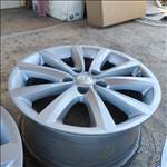 5x114,3 17 Gyári Hyundai alufelni 99000ft a 4db/173/