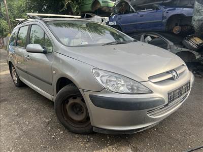 Peugeot 307 1.6i bontott alkatrészei