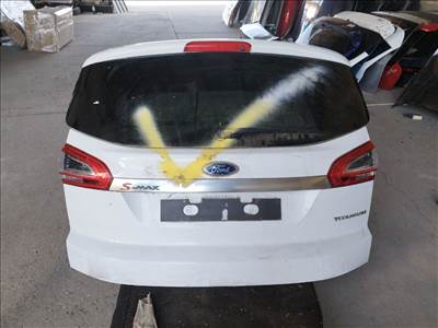 Ford S-Max facelift 2010-2014 csomagtérajtók üresen