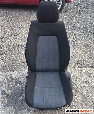 Kia Cee'd (ED) ülés 