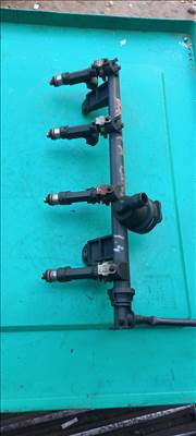 Dacia logan 1.4 injektor  8200227124 0280158034