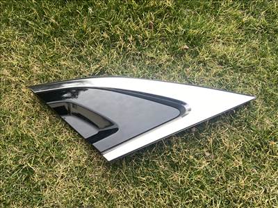 Renault Mégane V bal hatso sarvedo burkolat 833811573r