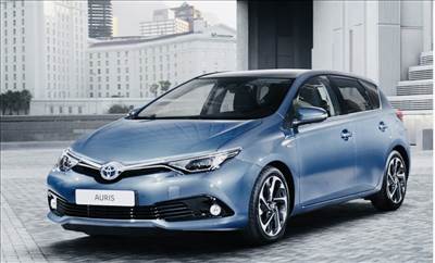 Toyota Auris (E180) bontott alkatrészei