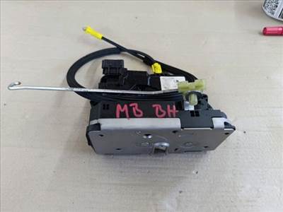 Opel Meriva B Bal hátsó Központizár Motor 11110 13432376