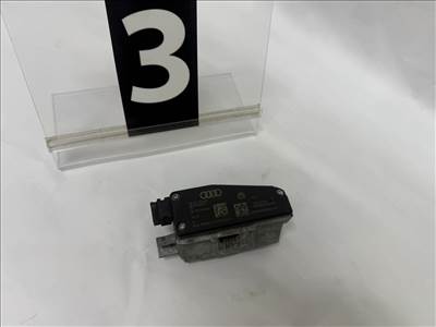 Audi a4  elektronikus kormányzár 8K0905852D