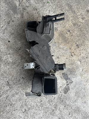 Audi A4 (B5 - 8D), Volkswagen Passat B5 Fűtés box 8D1820005J
