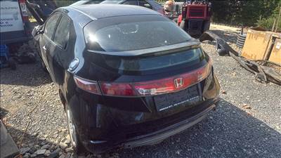 8g UFO Honda Civic csomagtér ajtó