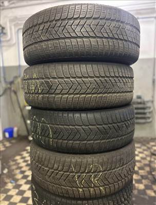  235/6018" PIRELLI téli 4db, 235/60R18, 235/60 R18