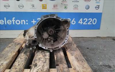 Ford Focus 1,6B 3M5R-7002 NE bontott váltó