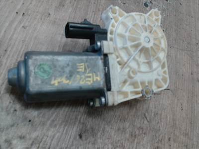 JEEP Cherokee Liberty 2007-2012 Jobb első ablakemelő motor