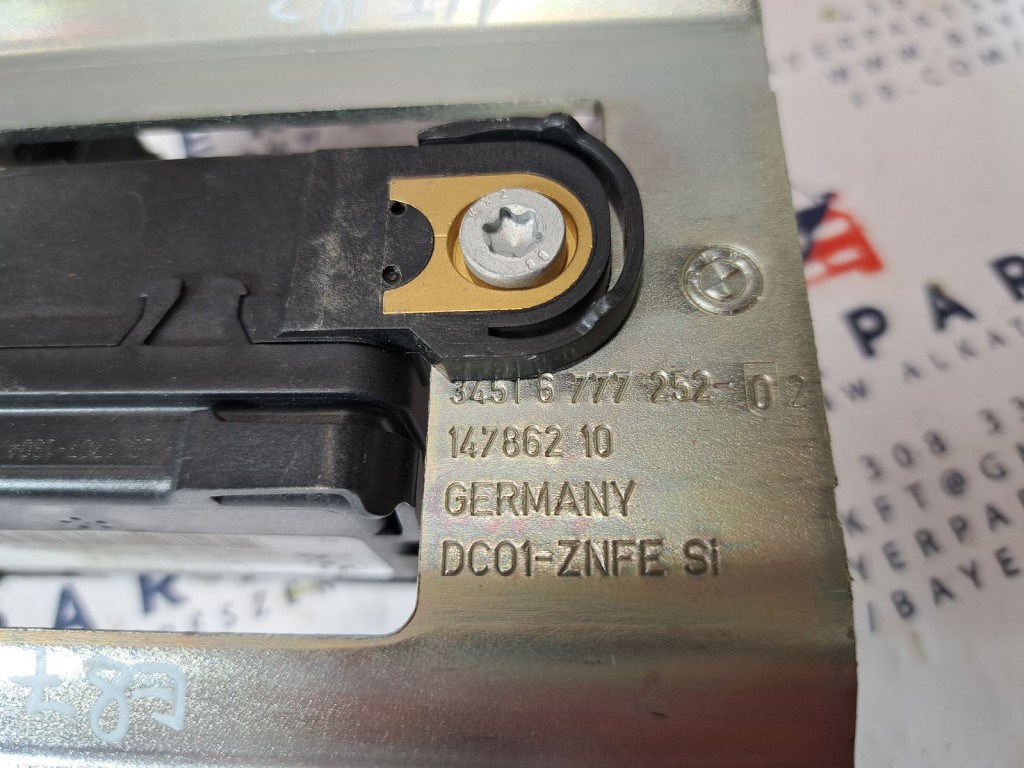 BMW E81 E82 E87 E88 E90 E91 E92 E93 E60 E61 E63 E64 gyorsulás speed érzékelõ szenzor sensor 5. kép