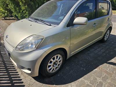 Daihatsu Sirion 1.0 bontott alkatrészek 