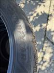  235/4518" újszerű Goodyear téli gumi
