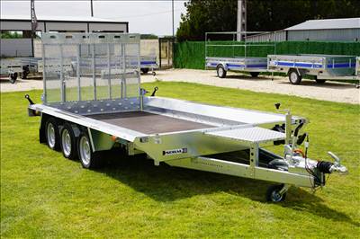 Új SEBAL - Bau 400 - 3 tengelyes (3500kg) gépszállító utánfutó 