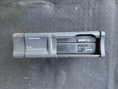 Nissan Primera III cd tár