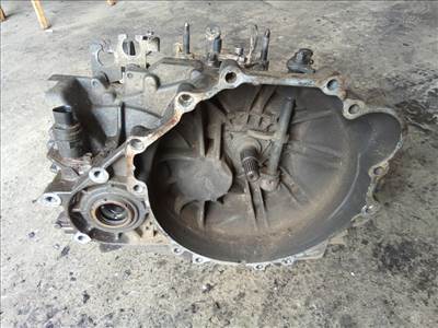 KIA CARENS 01-06 FC Sebességváltó, dízel manuális