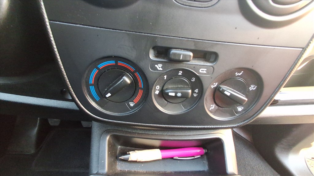 Eladó Citroën Nemo haszonjármű 47.000km 12. kép