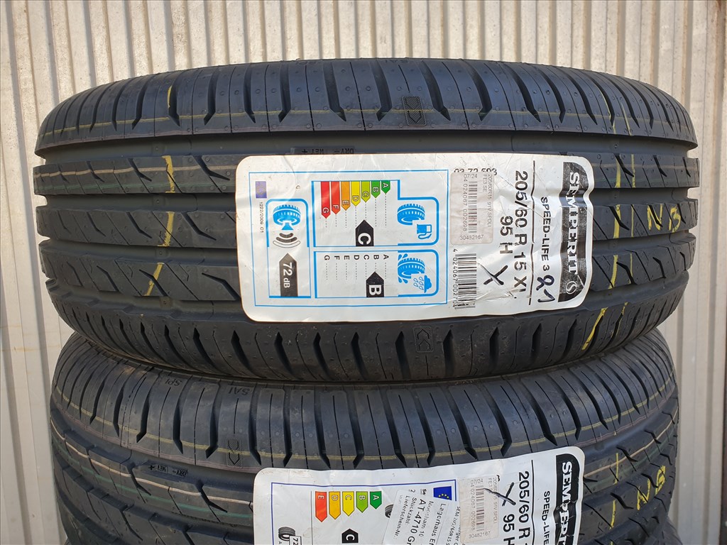  205/60 15 Semperit Speed-Life 3 2. kép