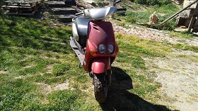 Eladó Yamaha Neos 50 robogó