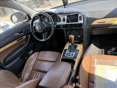 Audi A6 (C6 - 4F) Konyakbőr belső. bőr belső, bőr ülésgarnitúra 