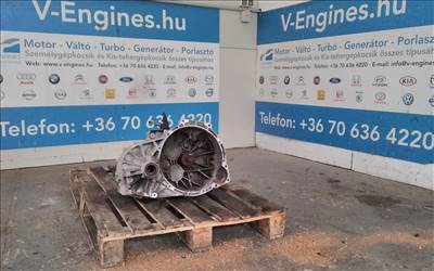 Ford 1,8TDCI 7G9R-7002 XD bontott váltó 