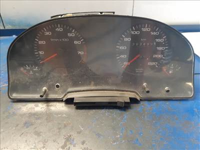Audi 80 B4 92-95 Óraegység / Kilométeróra