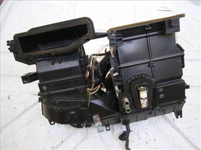 Suzuki Swift III fűtésbox komplett 7410062JE0 /05-10