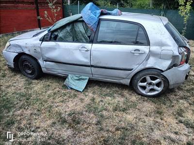 Toyota Corolla (E120/E130) bontásra egyben eladó
