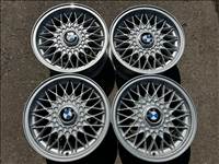4db gyári 15" BMW M3  E30 alufelni. (33)
