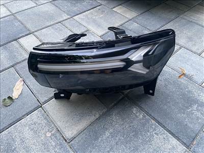 Dacia Duster III bal elso lampa 260603515r